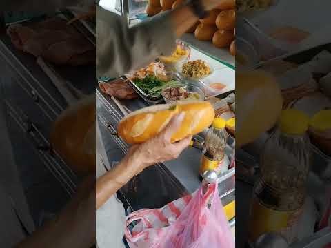 Vietnamese cuisine Bánh Mi Sandwich Ho Chin Min 🇻🇳 takeastep #trending #viral #vietnam