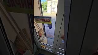 Через атаку РФ постраждав магазин техніки у Миколаєві (відео)