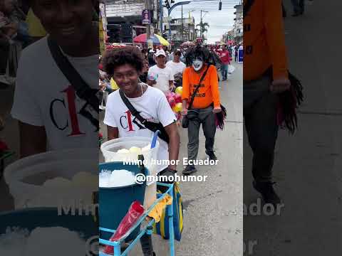 Mimo haciendo reír en el Empalme