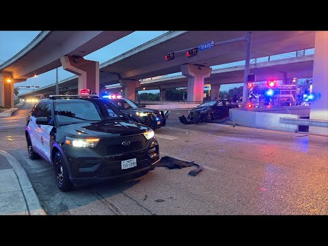 SAPD: Two teens detained after stolen car crashes into police cruiser ...
