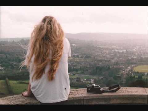 pourquoi je m'habitue pas à la solitude qui tourne en rond