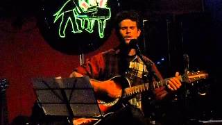 Escuchame Entre el Ruido - Cover Moris