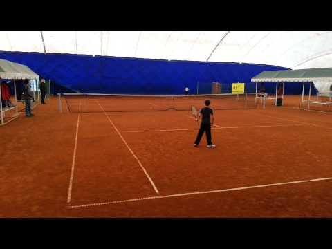 Lukáš Dvořák 1.12.2013 - Tenis Cibulka - 3. zápas ve skupině