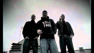 Club Dogo - La stanza dei fantasmi  [VERY SIMILAR VIDEO].wmv