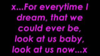 Bài hát Baby look at us - Nghệ sĩ trình bày DJ Melodie