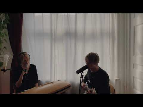 School of X - Parking Lot (feat. Soleima) (live session)