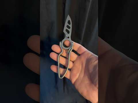 CRKT Daktyl - Slide Lock Folding Mechanism
