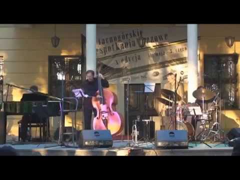 Majewski/Miśkiewicz Quintet plays Komeda-"Szara kolęda"
