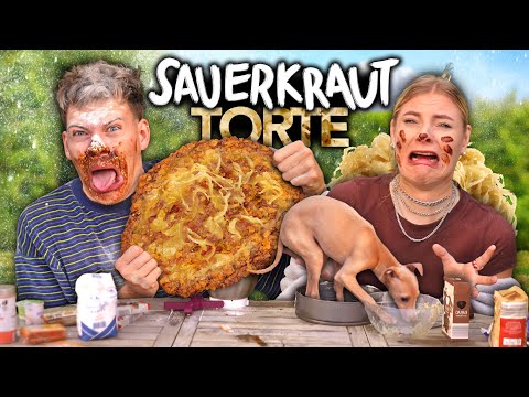 WIR BACKEN DIE EKLIGSTE TORTE DER WELT 🤢 | Joey's Jungle