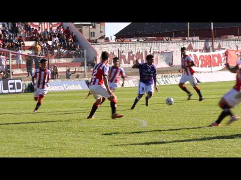 25/11/14 Barracas Central 1 (2) - Villa Dálmine 1 (4)