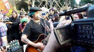 Eric Melvin &amp; Fat Mike Play Murder The Government at Occupy LA