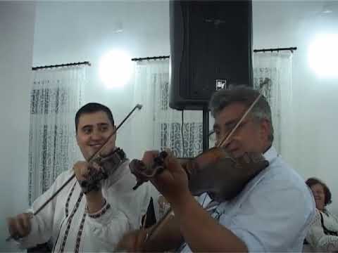 NOU    Celebra   Maria  Constantin  impreuna cu primul sot  Ciprian  Tapota   Acum aproape 20  Ani