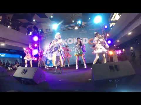 Shining Stars - Roller Coaster - Bangkok Idol Summer Festival @ Gateway Ekamai