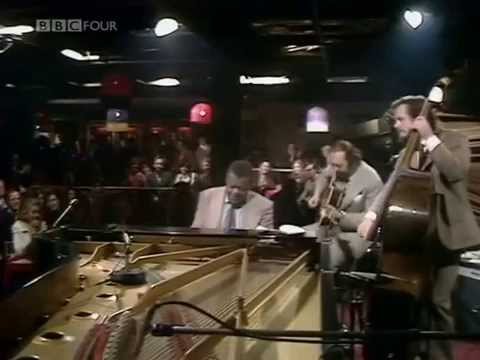 OSCAR PETERSON,BARNEY KESSEL & NIELS HENNING OERSTED PEDERSON Ronnie Scott's 1974