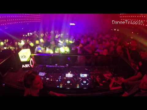 Sam Divine & Curtis Gabriel feat. Nat Conway - Confessions (Waiting Mix) [played by Sam Divine]