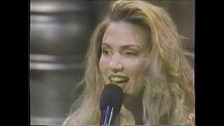 Debbie Gibson &amp; Mom *You Don&#39;t Have to See* Mike &amp; Maty 8/29/95