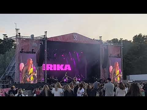 Erika Vikman & Käärijä - Ruoska (Live @ Ruisrock 2025)
