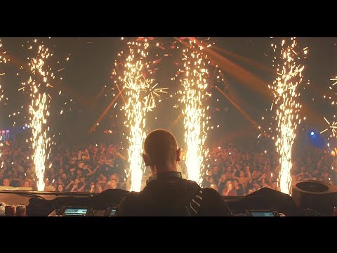 Regain - Crowd Reaction (Official Videoclip)