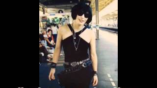 Joan Jett - I want In, I want Out (subtitulos español)