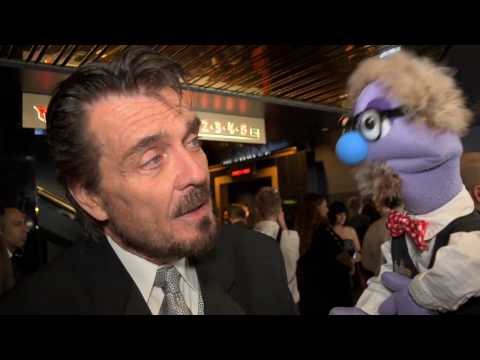 That time actor Sean Kenney talked to a puppet at the Red Carpet Premiere of Unbelievable!!!!!