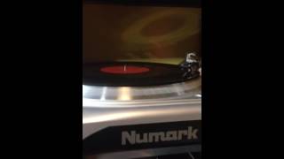 Willie Daniels - Let Me Get Close To You