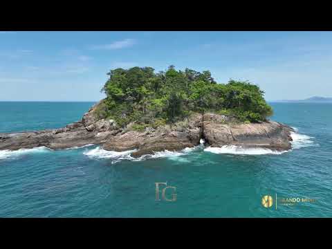 Capa do vídeo: Ubatuba — Ilha Rachada