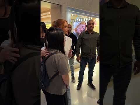 Marina Ruy Barbosa acabou de chegar no evento da Vivara Life em São Paulo #famosos #bastidores