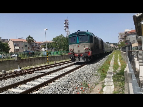 D445 InterCity FS IC 559 Taranto - Reggio Calabria nella Stazione di Soverato