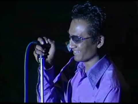 ချစ်ကောင်း - ရင်ခုန်အချစ် [Official MV]