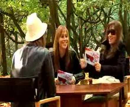 Nicole Appelton & Mel Blatt on Liam Gallagher