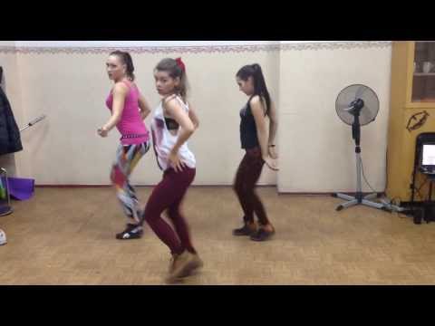 DJ MIKE ONE FEAT KONSHENS - GAL DEM DEH YA / Dee / Dancehall / JA roots