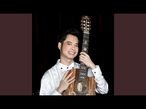 Thể hiện bởi Ngọc Sơn