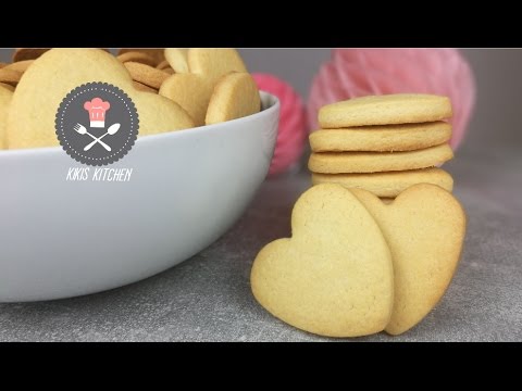Grundrezept Ausstechplätzchen / Teig zum Ausstechen / Kekse Mürbteigkekse | Kikis Kitchen
