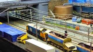 preview picture of video 'Events: Wakefield Railway Modellers Society Annual Exhibition - 30th November 2013 (Part 2)'