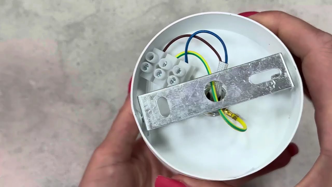 Накладной светильник поворотный спот Ardero ML418-1 под лампу белый 80324