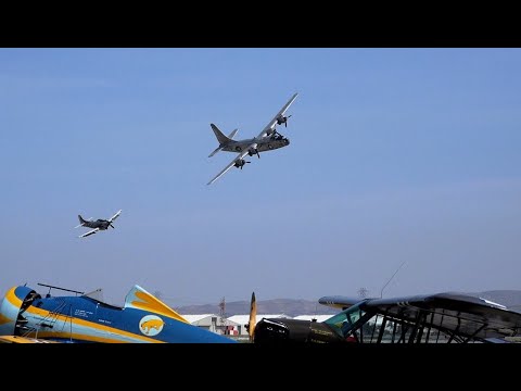 Chino Airshow 2019 - Consolidated PB4Y-2 Flyby !