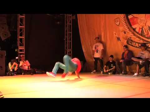B-Boy Championships World Finals 2009 - Solo B-Boy - Boogie Gun vs Kosto