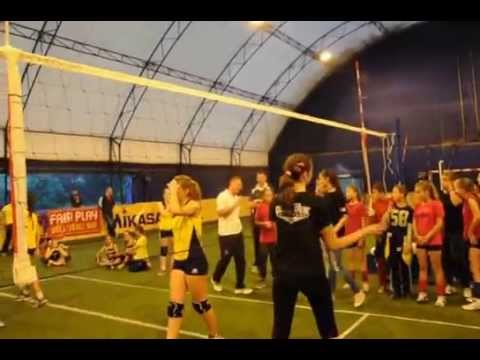 Street volleyball Gradiška 2014. (BiH) finale: Olimpik ZG vs. Olimpik Gradiška