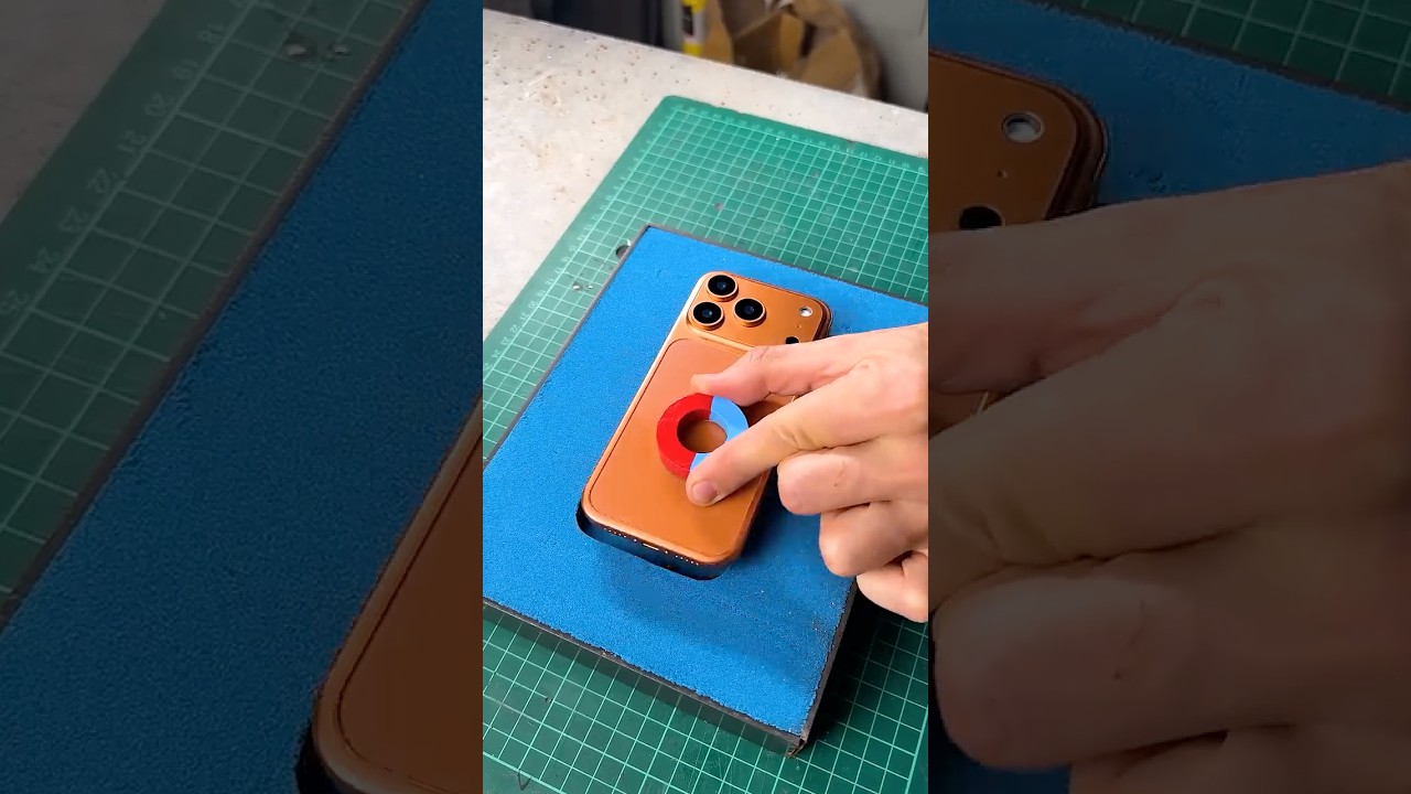 This DIY Phone Case Will Blow Your Mind!