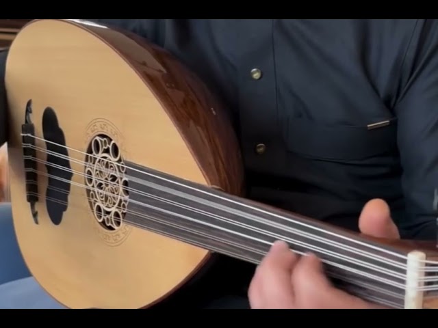 عود مصري فاخر من صنع محمود داغر موديل D – صوت أصيل...