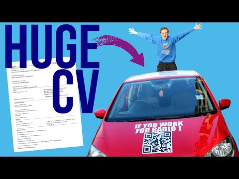 Guy Attempts To Nab The Job Of His Dreams By Printing His CV On His Car Outside