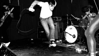 Ceremony - Throwing Bricks (Demo 2005)