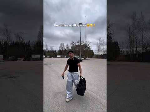 Kun sulla on jalkapäivä 😳😫 #youtubeshorts #legday