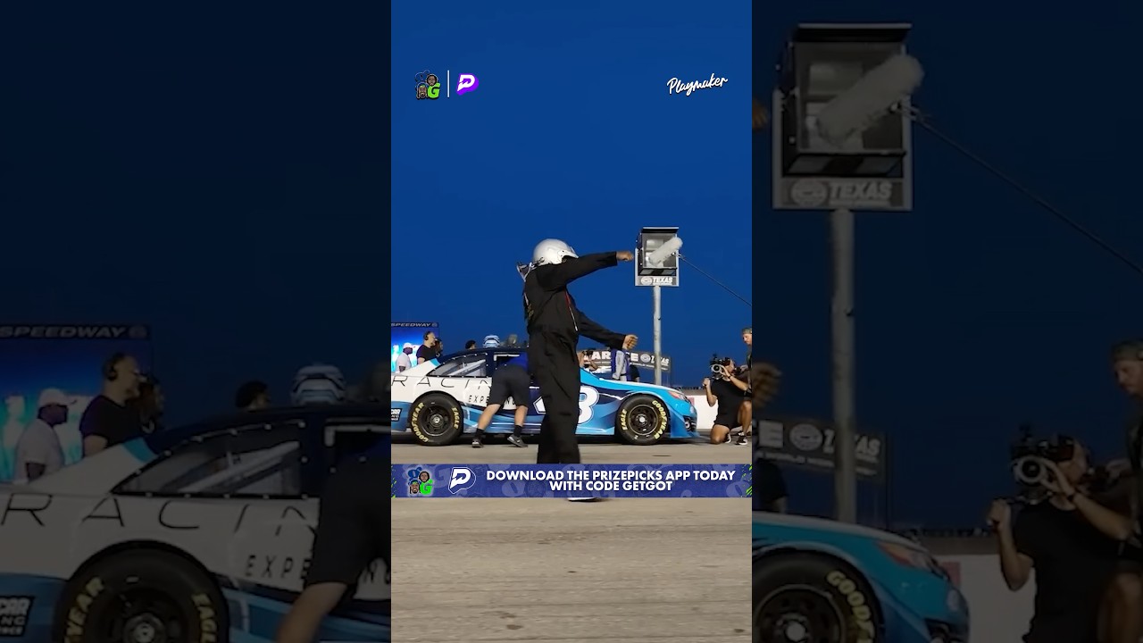 Safe to say Beast Mode a NASCAR fan 😤🏎️ #getgotpod #bubbawallace #marshawnlynch