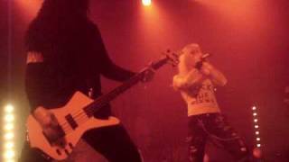 Arch Enemy - Demonic Science (live 8 dec 09)