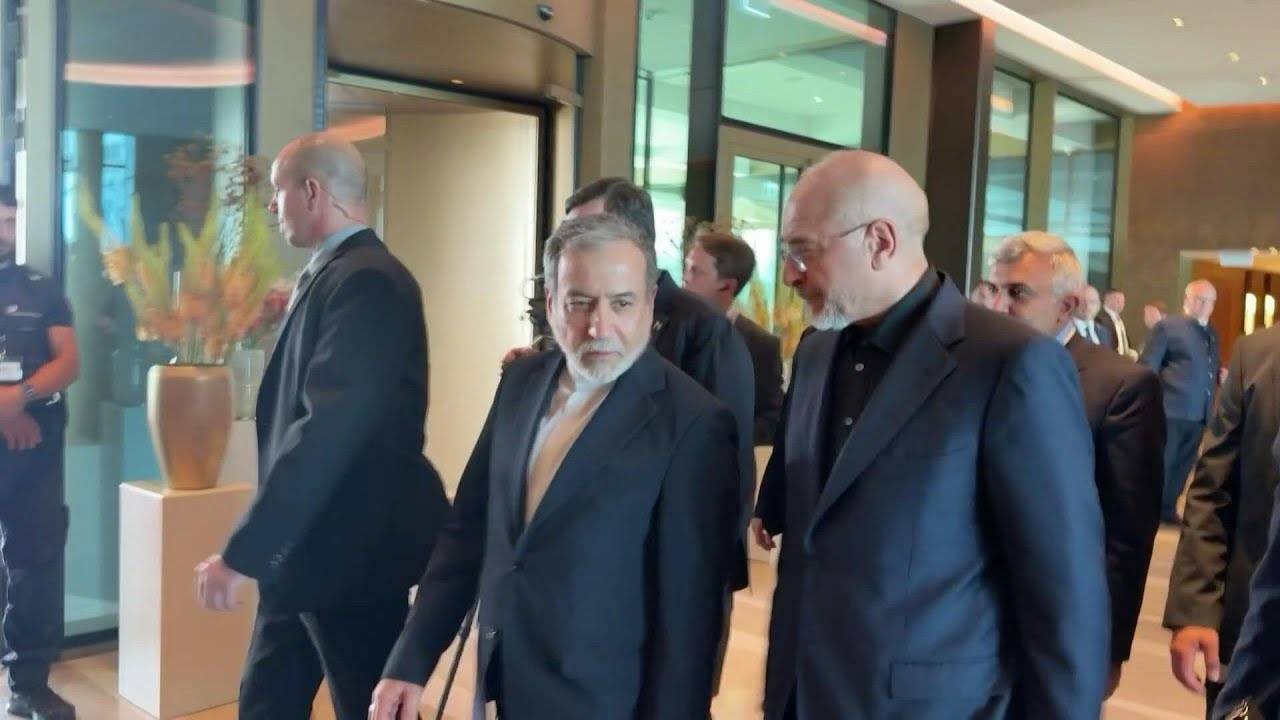 Video | Iran's FM Abbas Araghchi and chief negotiator Ghalibaf in Switzerland for US talks | AFP