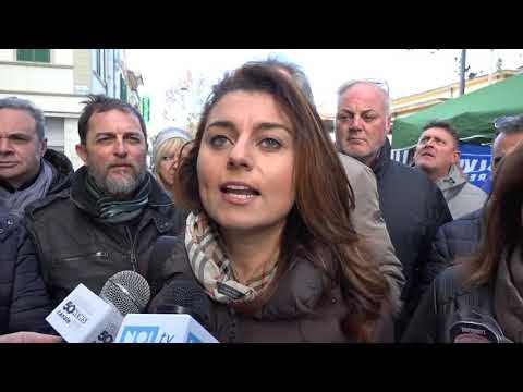 Sicurezza: spray urticanti omaggio per le donne