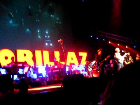 Gorillaz Live 19/12/10 - On Melancholy Hill