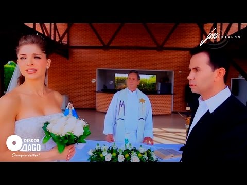 Darío Gómez - Me Voy A Casar ft. Jhonny Rivera [Video Oficial]