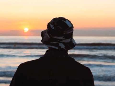download lagu mp3 mp4 Waar Het Lied Der Branding Ruist, download lagu Waar Het Lied Der Branding Ruist gratis, unduh video klip Waar Het Lied Der Branding Ruist